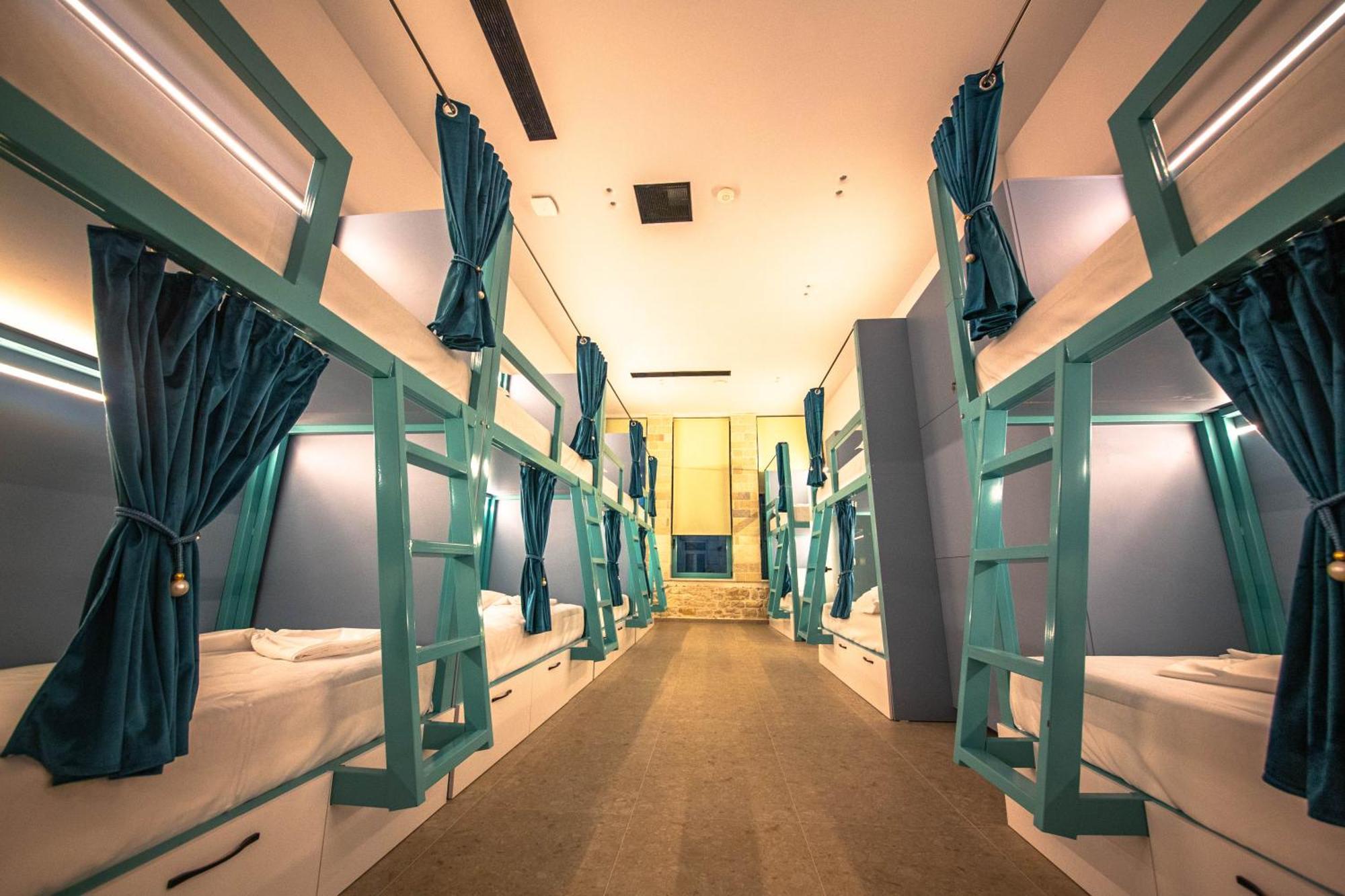 Vega 43 Hostel Sarandë 외부 사진