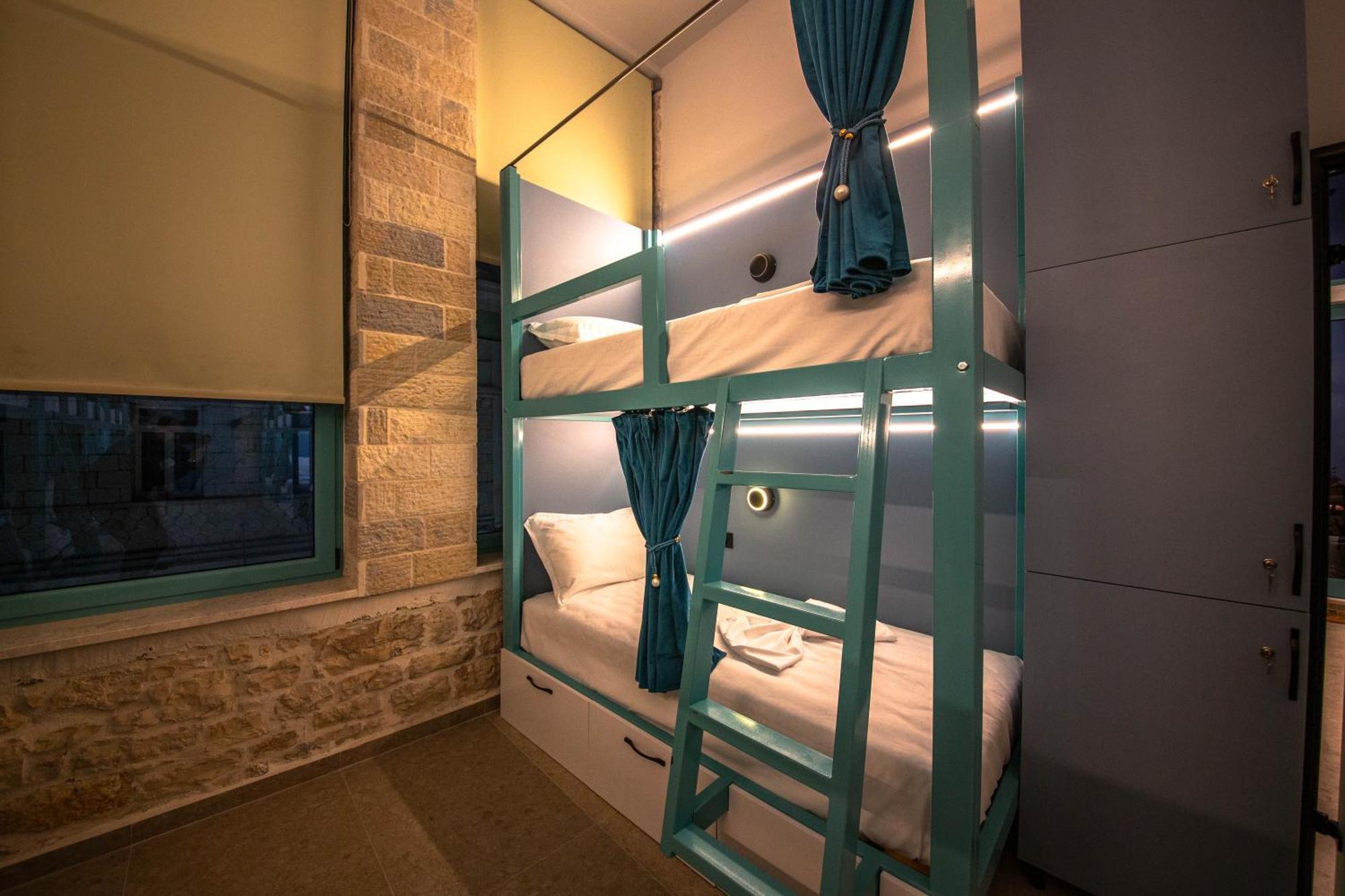 Vega 43 Hostel Sarandë 외부 사진
