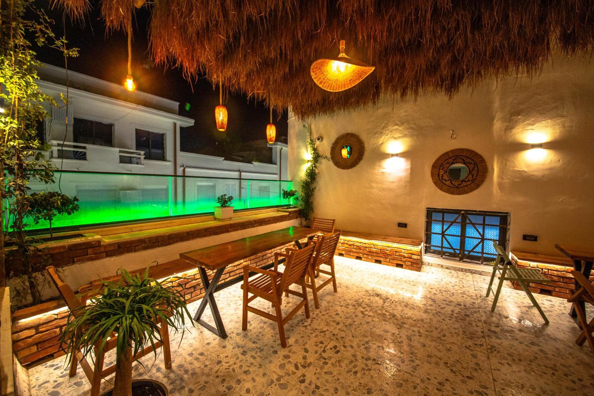 Vega 43 Hostel Sarandë 외부 사진